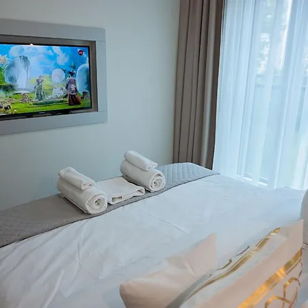 Mennica Residence Patronus Private Apartments * ורשה