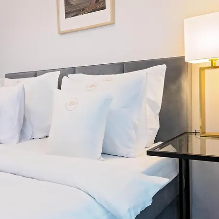 Appartamento Mennica Residence PATRONUS PRIVATE APARTMENTS Varsavia