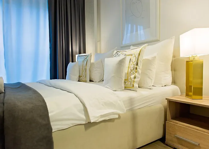 Mennica Patronus Private * وارسو