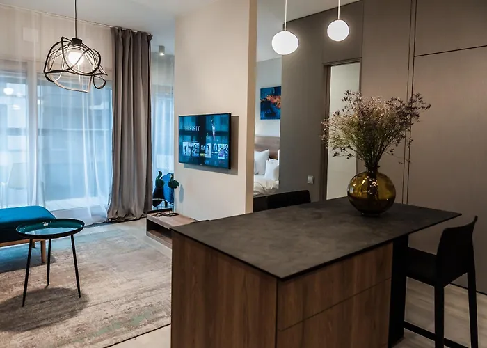 Mennica Patronus Private شقة