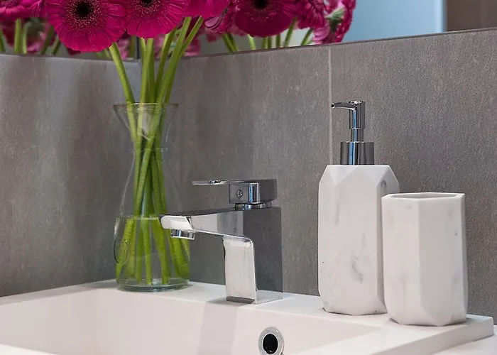 Mennica Patronus Private شقة