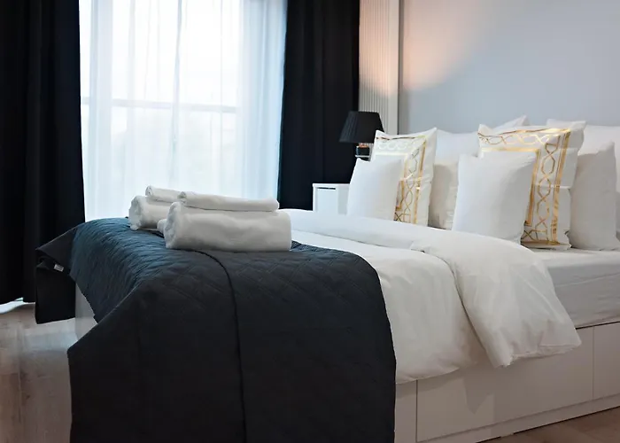 Mennica Patronus Private شقة