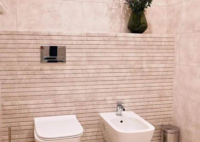 Mennica Patronus Private شقة