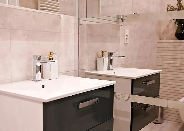 Mennica Patronus Private * وارسو